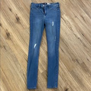 Blue lightly distressed jeans!